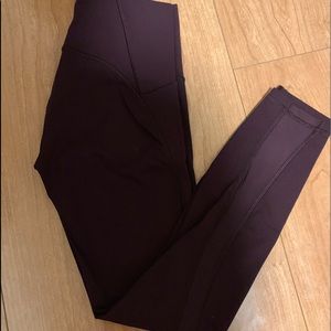 Lululemon Train Times 25”